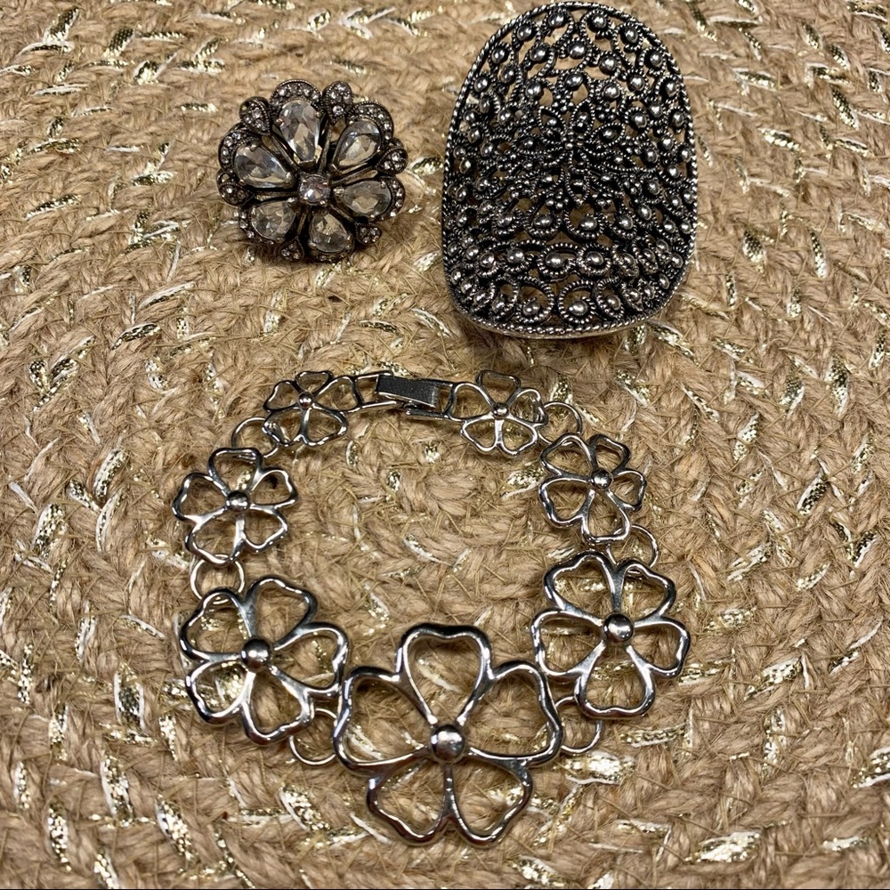 CLOSET SALE Silver floral jewelry set including bracelet, ring and scarf accent